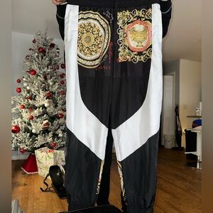 Versace Jogger L size